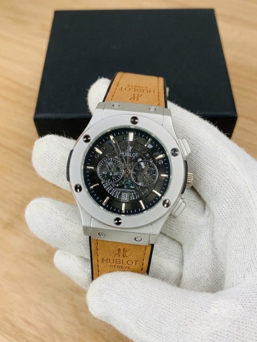 Men's Luxury Watch – Leather Strap & Master Lock